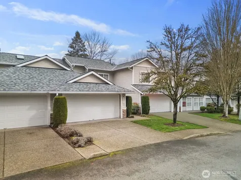 22614 43rd Avenue S Kent WA 98032