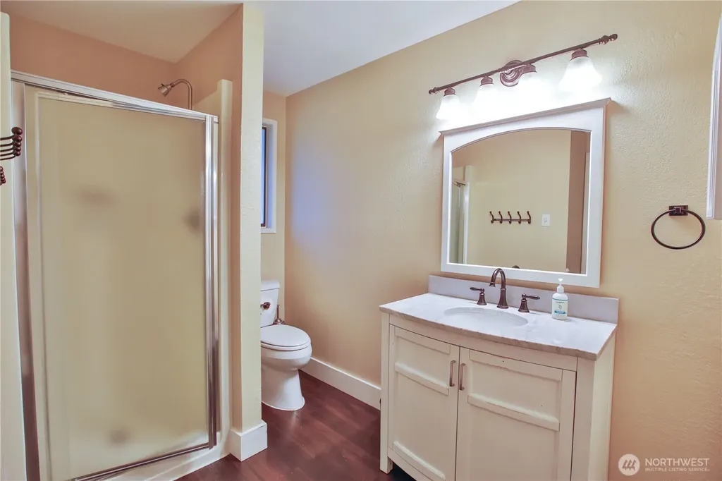 7891 San Juan Avenue Clinton WA 98236