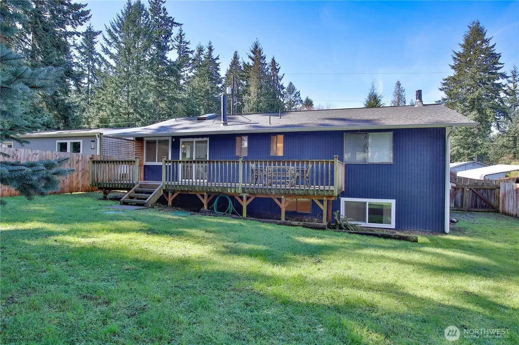 7891 San Juan Avenue Clinton WA 98236
