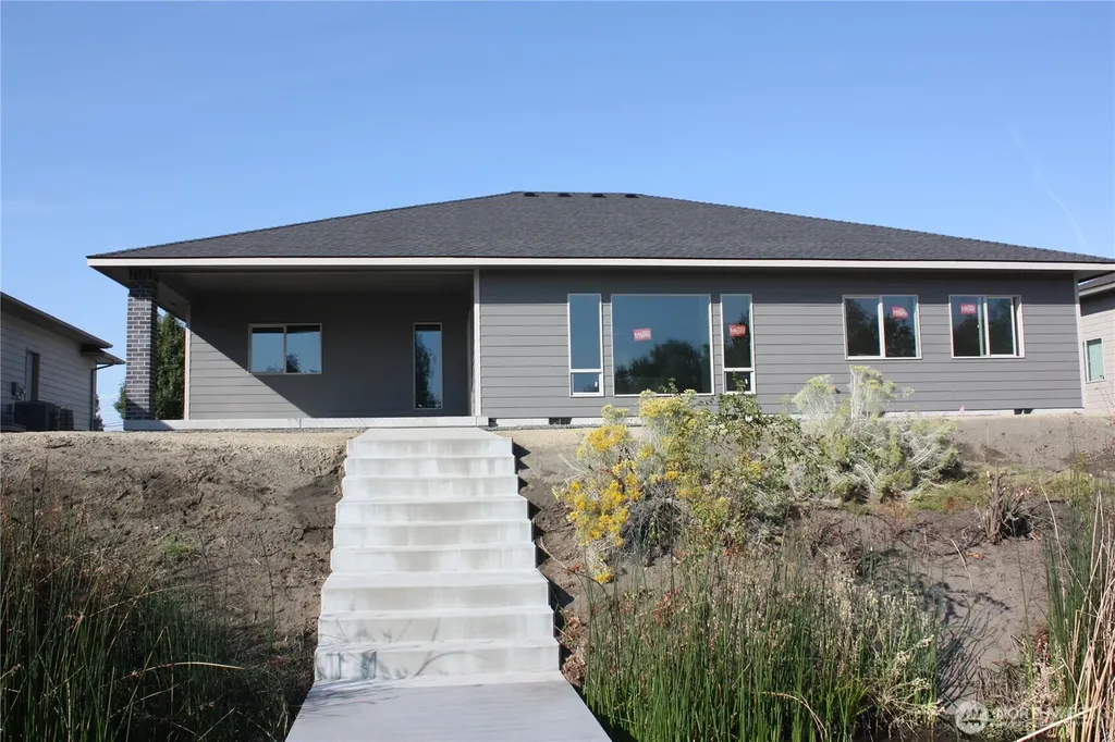 3439 Blue Heron Lane Moses Lake WA 98837