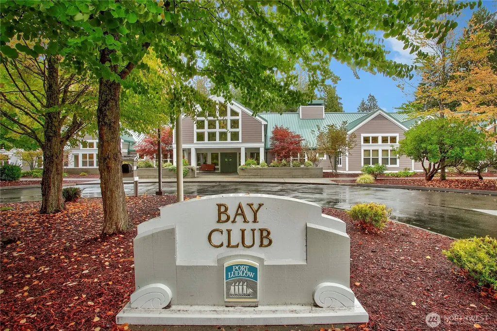 39 Pelton Court Port Ludlow WA 98365