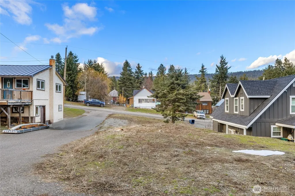 132 5th Street Roslyn WA 98941