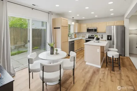 9816 21st Drive SE Everett WA 98208