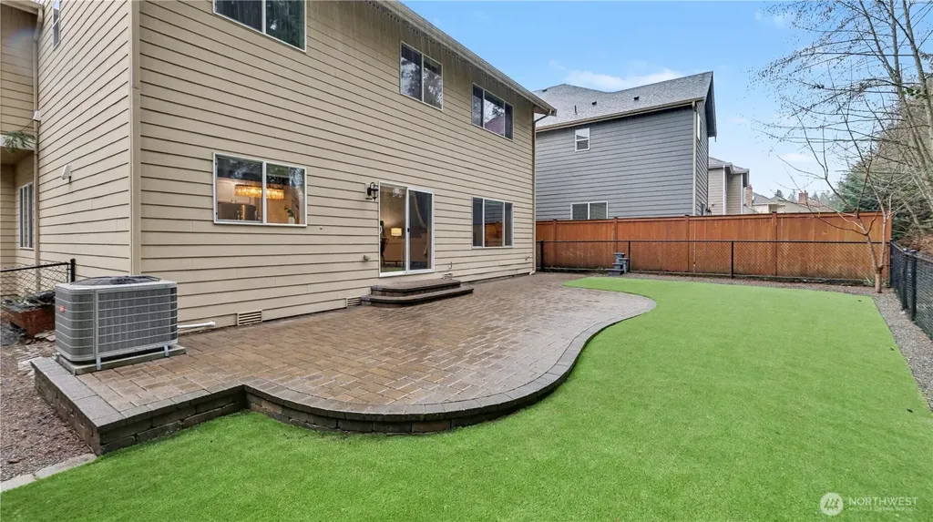 15549 SE 160th Place Renton WA 98058