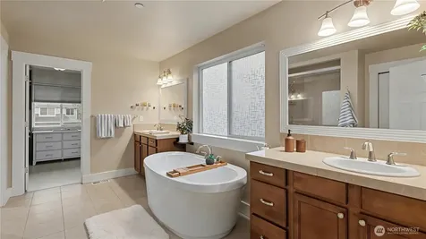 15549 SE 160th Place Renton WA 98058