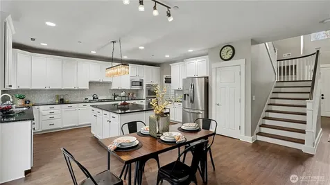15549 SE 160th Place Renton WA 98058