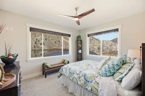 540 Lake Front Drive Orondo WA 98843