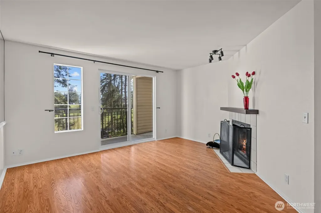 8512 242nd Street SW Edmonds WA 98026