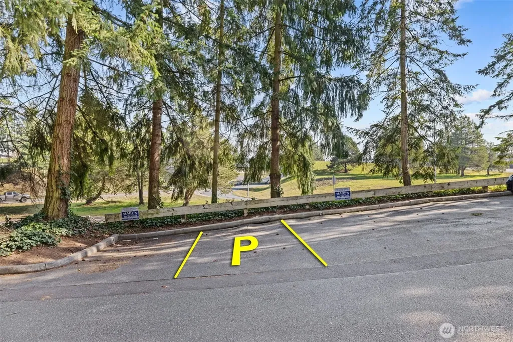 8512 242nd Street SW Edmonds WA 98026