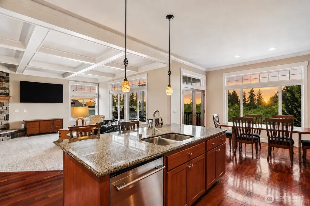 21729 Quiet Water Loop Lake Tapps WA 98391