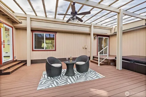33507 43rd Avenue SW Federal Way WA 98023