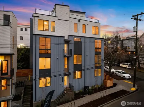 957 N 35th Street Seattle WA 98103