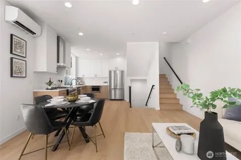 957 N 35th Street Seattle WA 98103