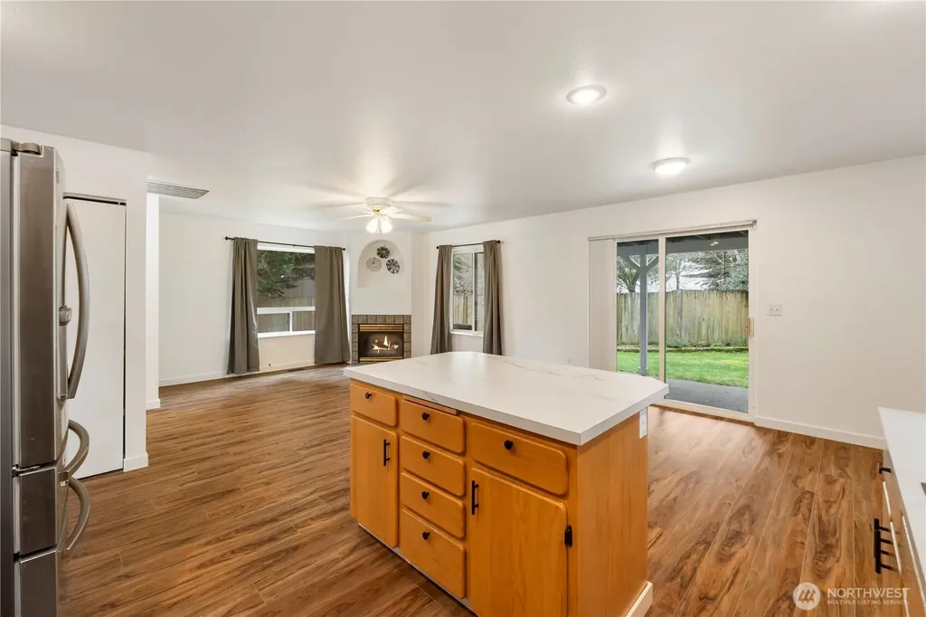 8710 203rd St E Spanaway WA 98387