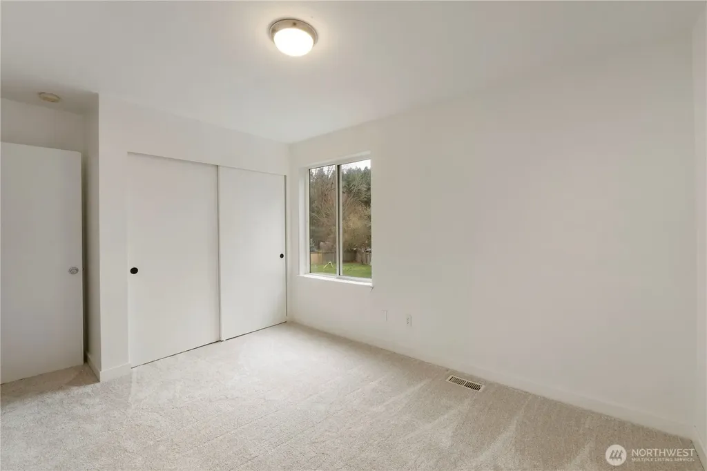 8710 203rd St E Spanaway WA 98387