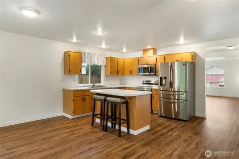 8710 203rd St E Spanaway WA 98387