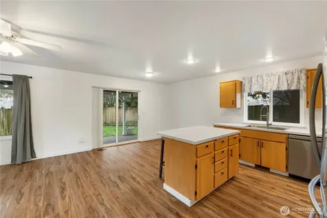 8710 203rd St E Spanaway WA 98387