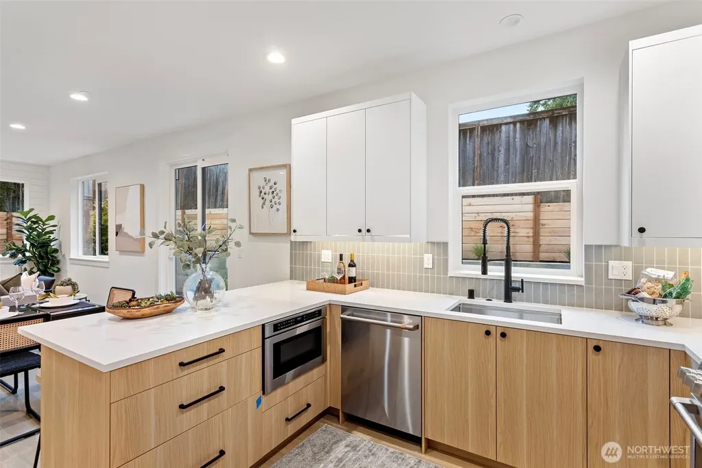 9513 132nd Avenue NE Kirkland WA 98033