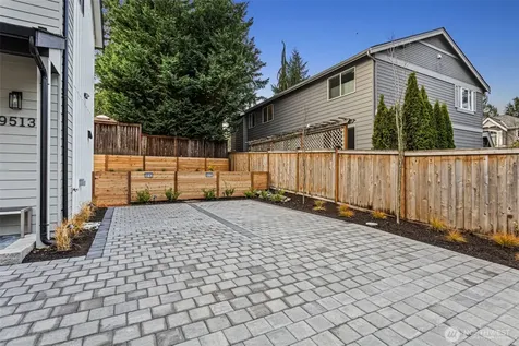9513 132nd Avenue NE Kirkland WA 98033