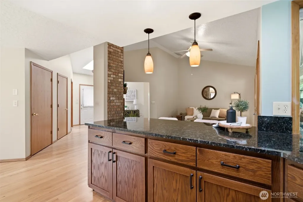 1806 42nd Court Washougal WA 98671