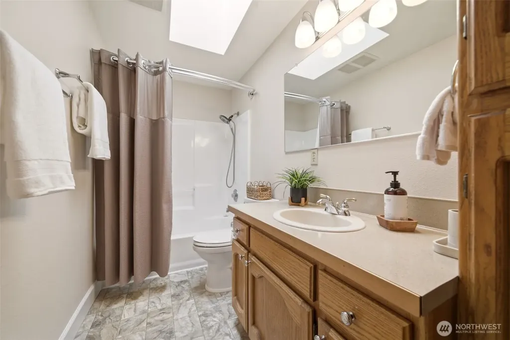 1806 42nd Court Washougal WA 98671