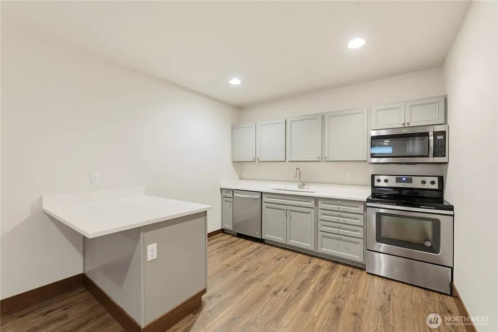18407 Hawksview Drive Arlington WA 98223