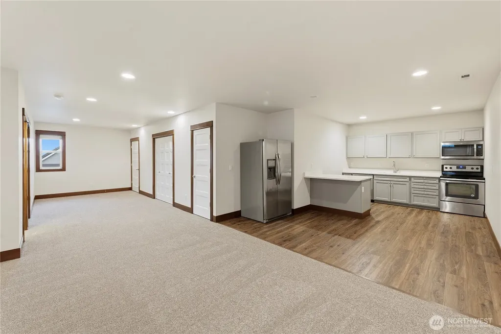 18407 Hawksview Drive Arlington WA 98223