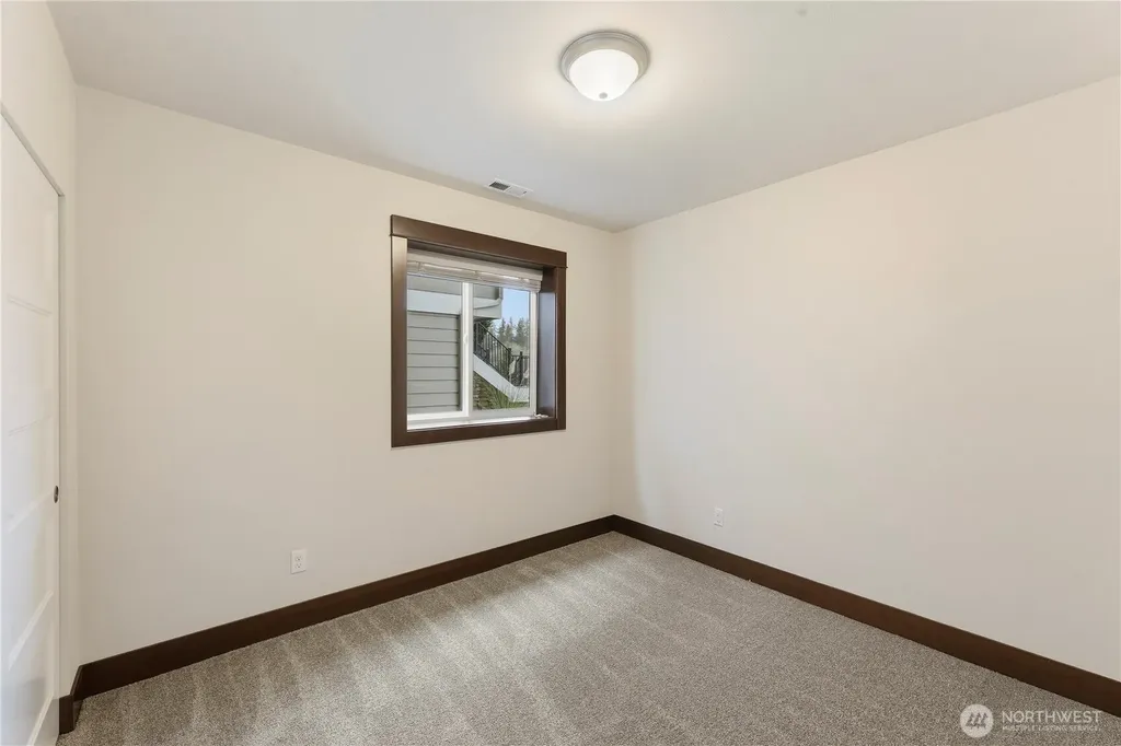18407 Hawksview Drive Arlington WA 98223