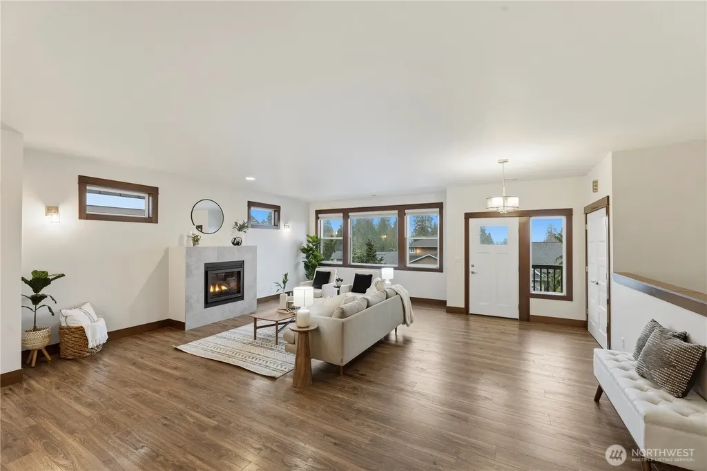 18407 Hawksview Drive Arlington WA 98223