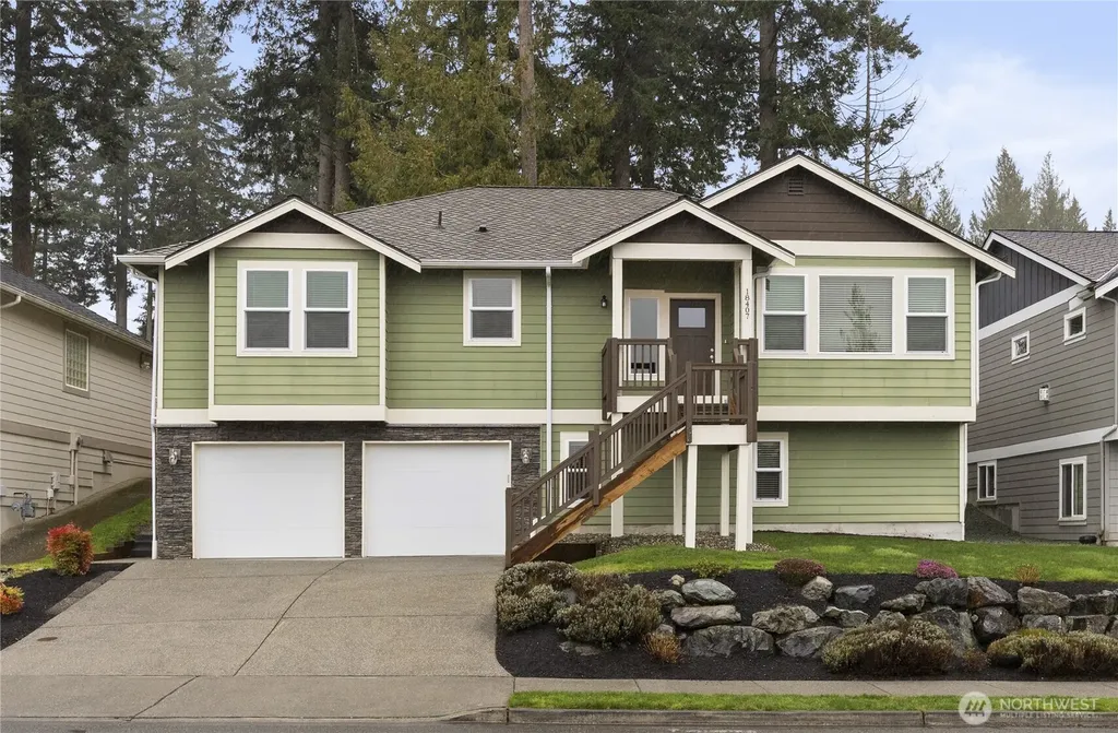 18407 Hawksview Drive Arlington WA 98223