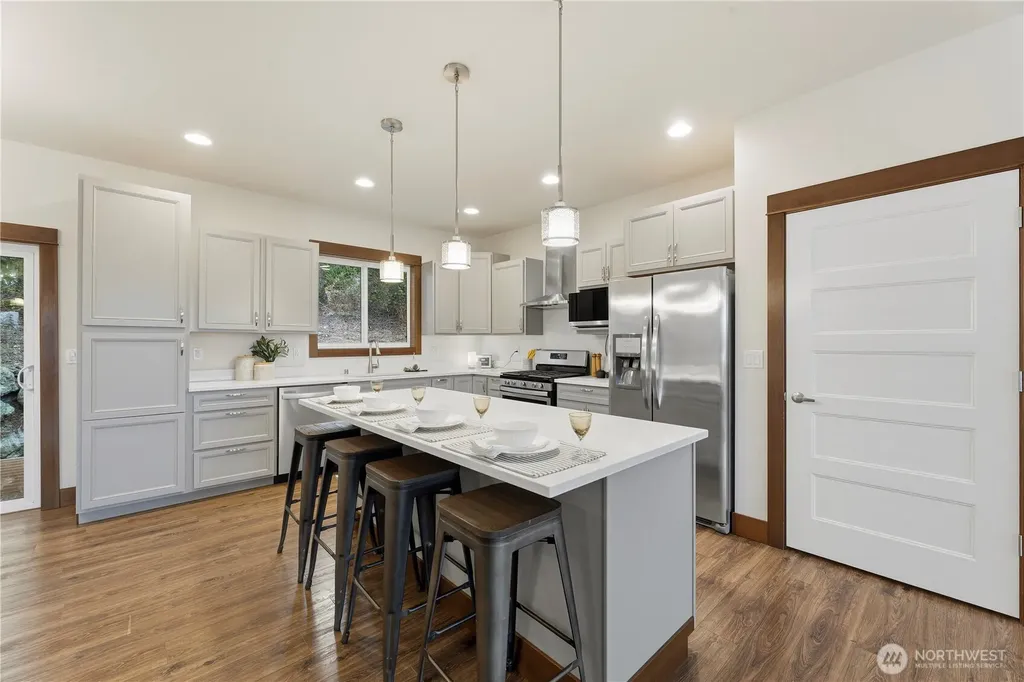 18407 Hawksview Drive Arlington WA 98223