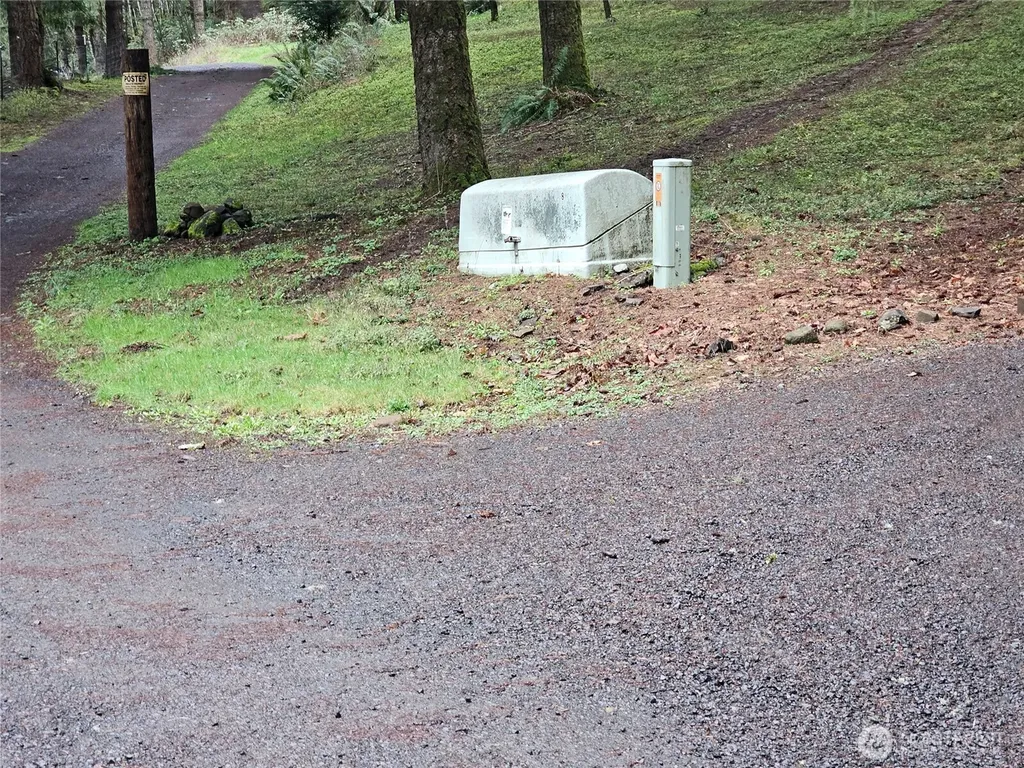 461 Clearwater Road Kelso WA 98626