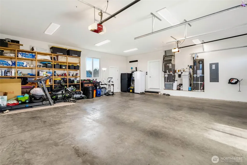 2054 H.2 NE Moses Lake WA 98837