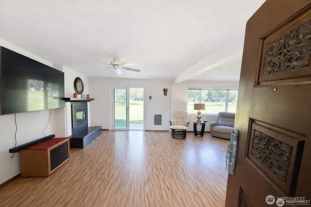 198 Octopus Avenue NE Ocean Shores WA 98569