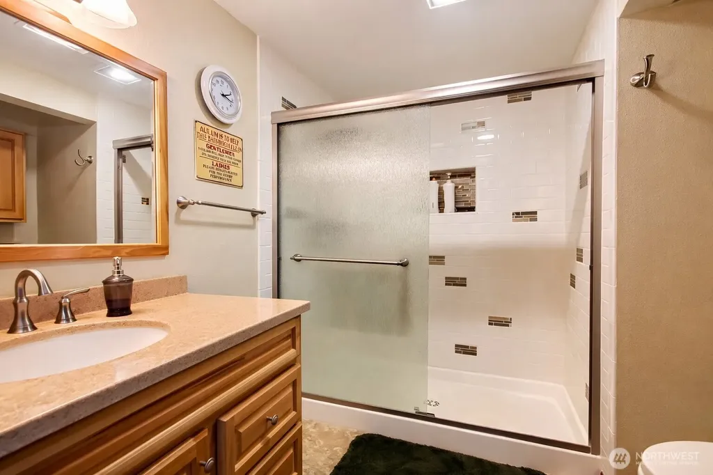 198 Octopus Avenue NE Ocean Shores WA 98569
