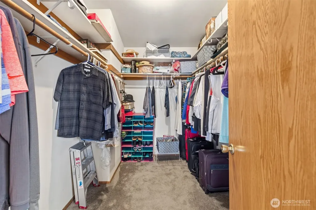1813 E 3rd Street Port Angeles WA 98362