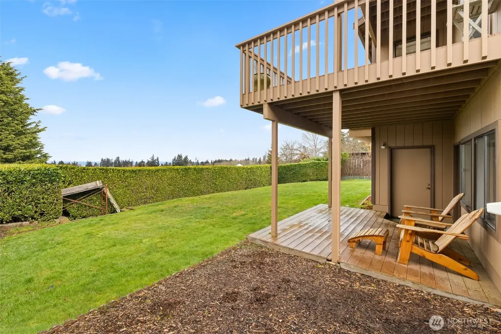 1813 E 3rd Street Port Angeles WA 98362