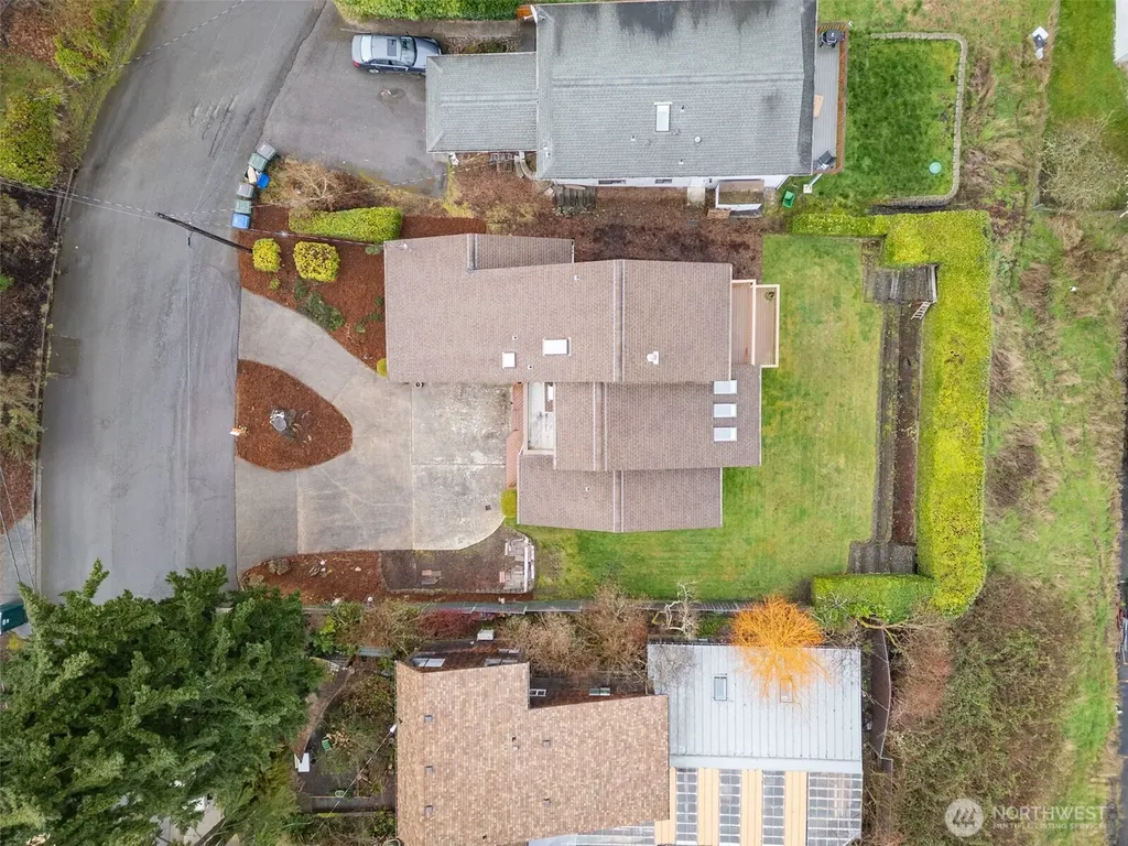 1813 E 3rd Street Port Angeles WA 98362