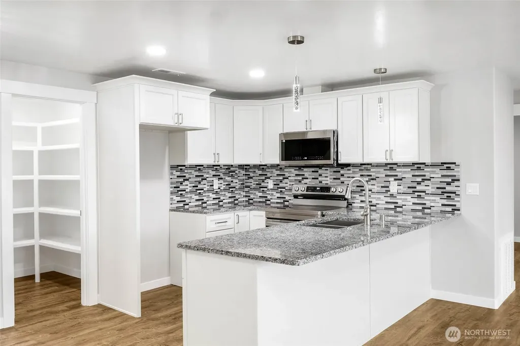 3120 W Lakeside Drive Moses Lake WA 98837