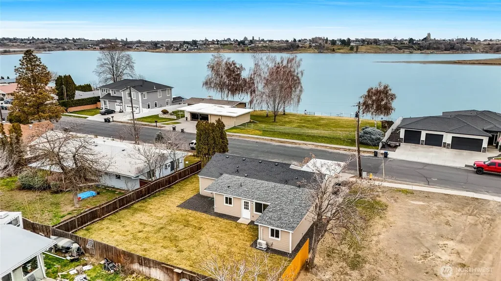 3120 W Lakeside Drive Moses Lake WA 98837