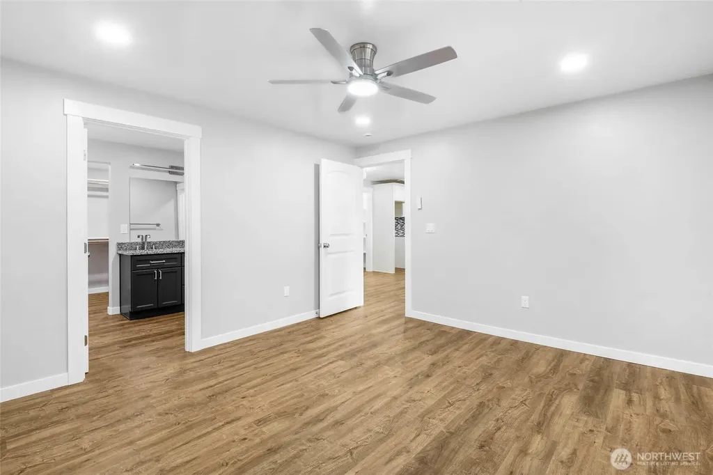 3120 W Lakeside Drive Moses Lake WA 98837