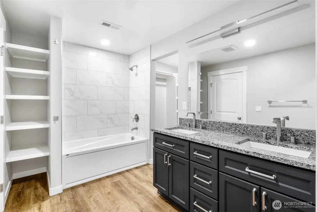 3120 W Lakeside Drive Moses Lake WA 98837