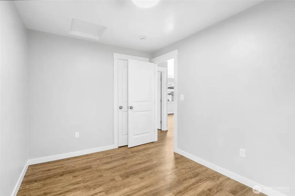 3120 W Lakeside Drive Moses Lake WA 98837