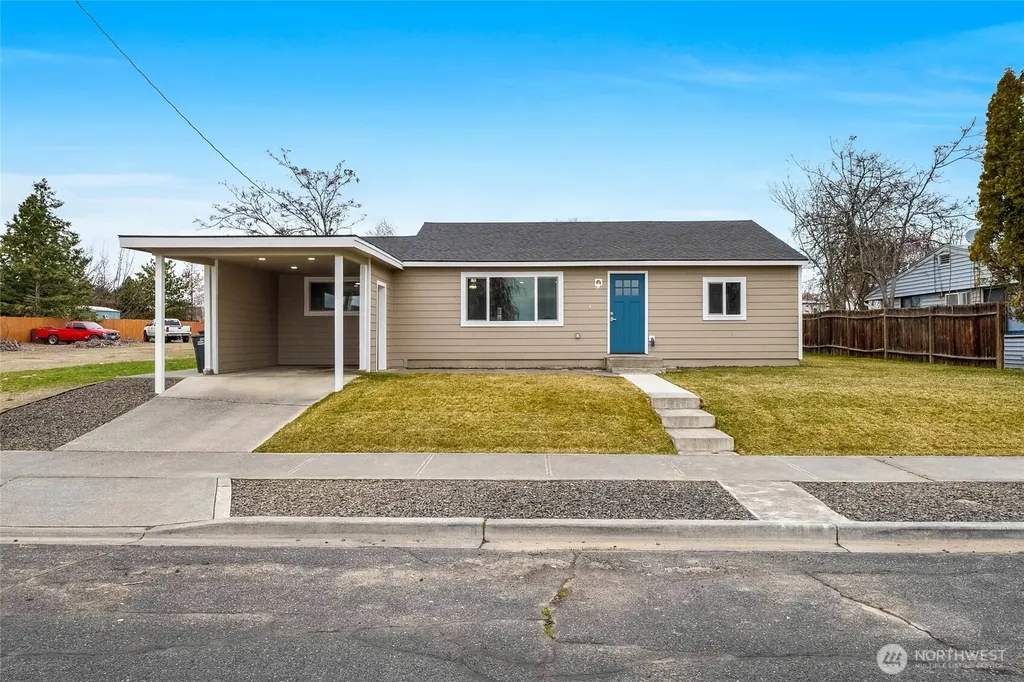 3120 W Lakeside Drive Moses Lake WA 98837