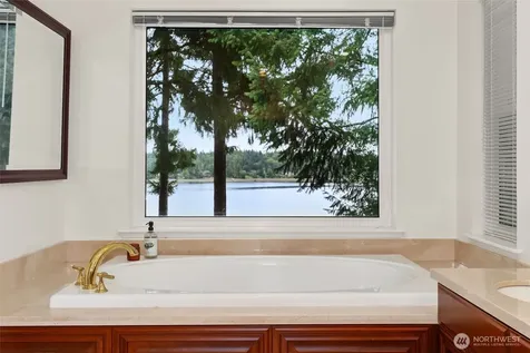 3236 Gravelly Beach Loop NW Olympia WA 98502