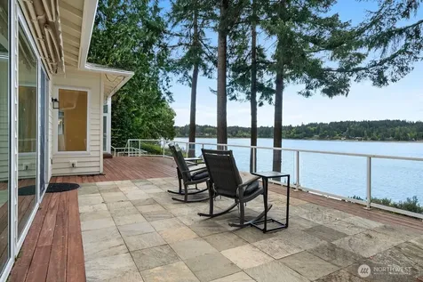 3236 Gravelly Beach Loop NW Olympia WA 98502