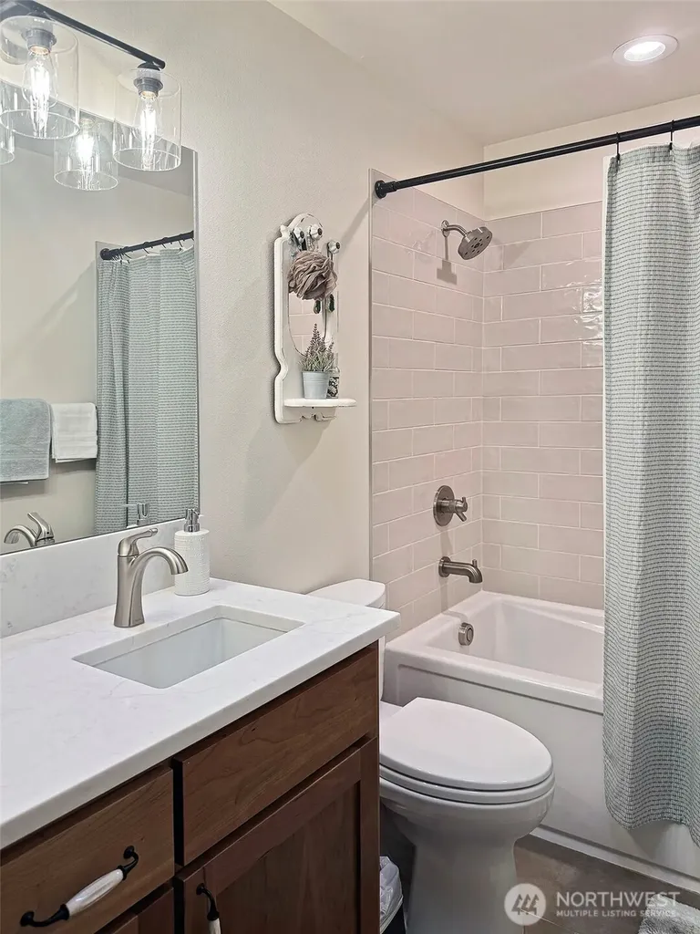 2903 Hi Crest Road Langley WA 98260