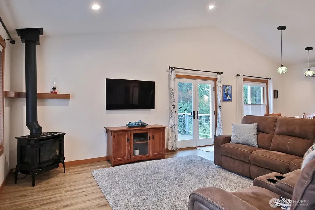 2903 Hi Crest Road Langley WA 98260