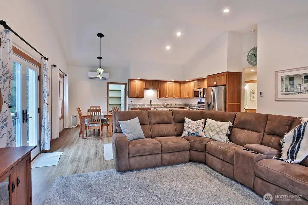 2903 Hi Crest Road Langley WA 98260