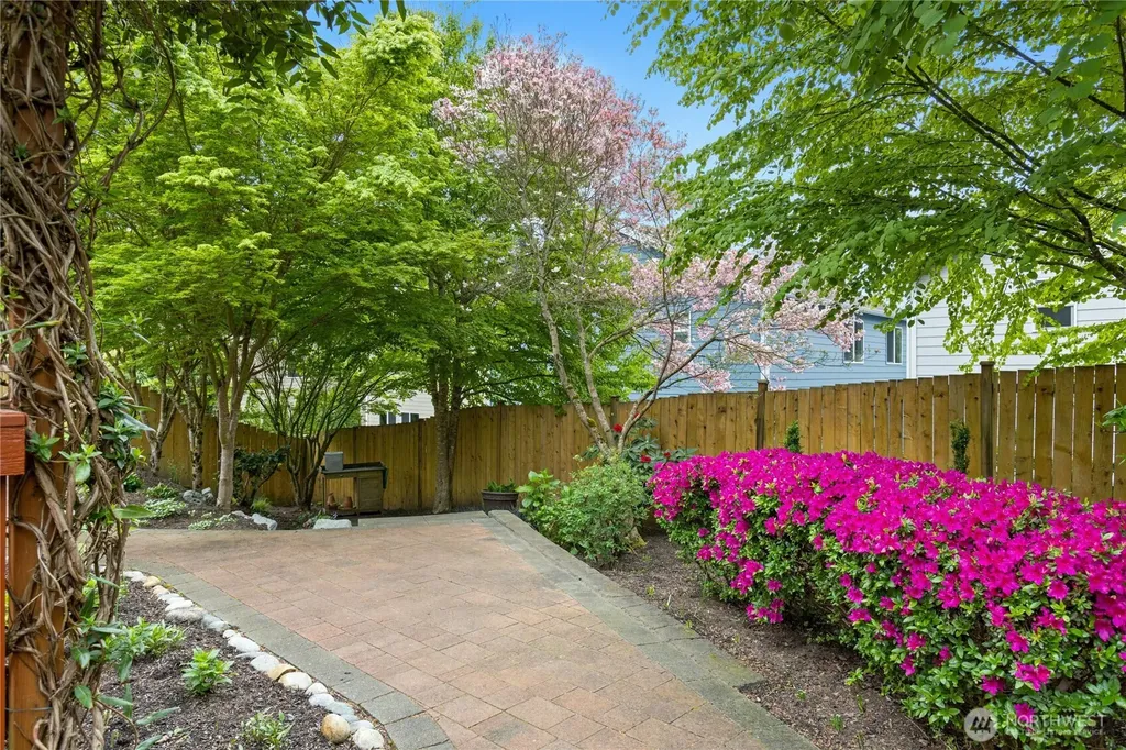 19424 2nd Drive SE Bothell WA 98012